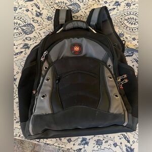 Wenger Synergy by Swiss Gear 16 Inch Laptop black Backpack